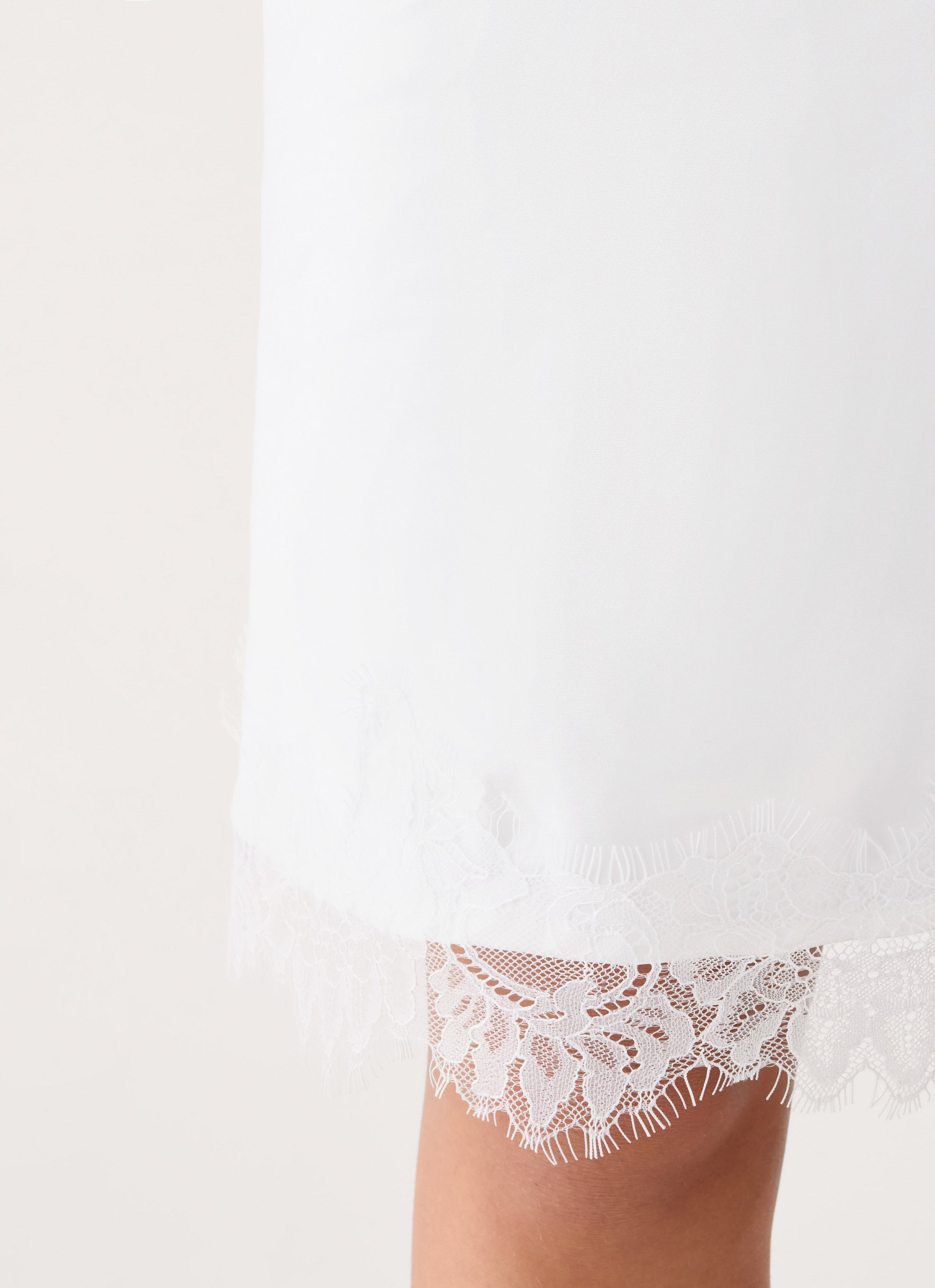 Argelia Lace Trim Midi Skirt - White
