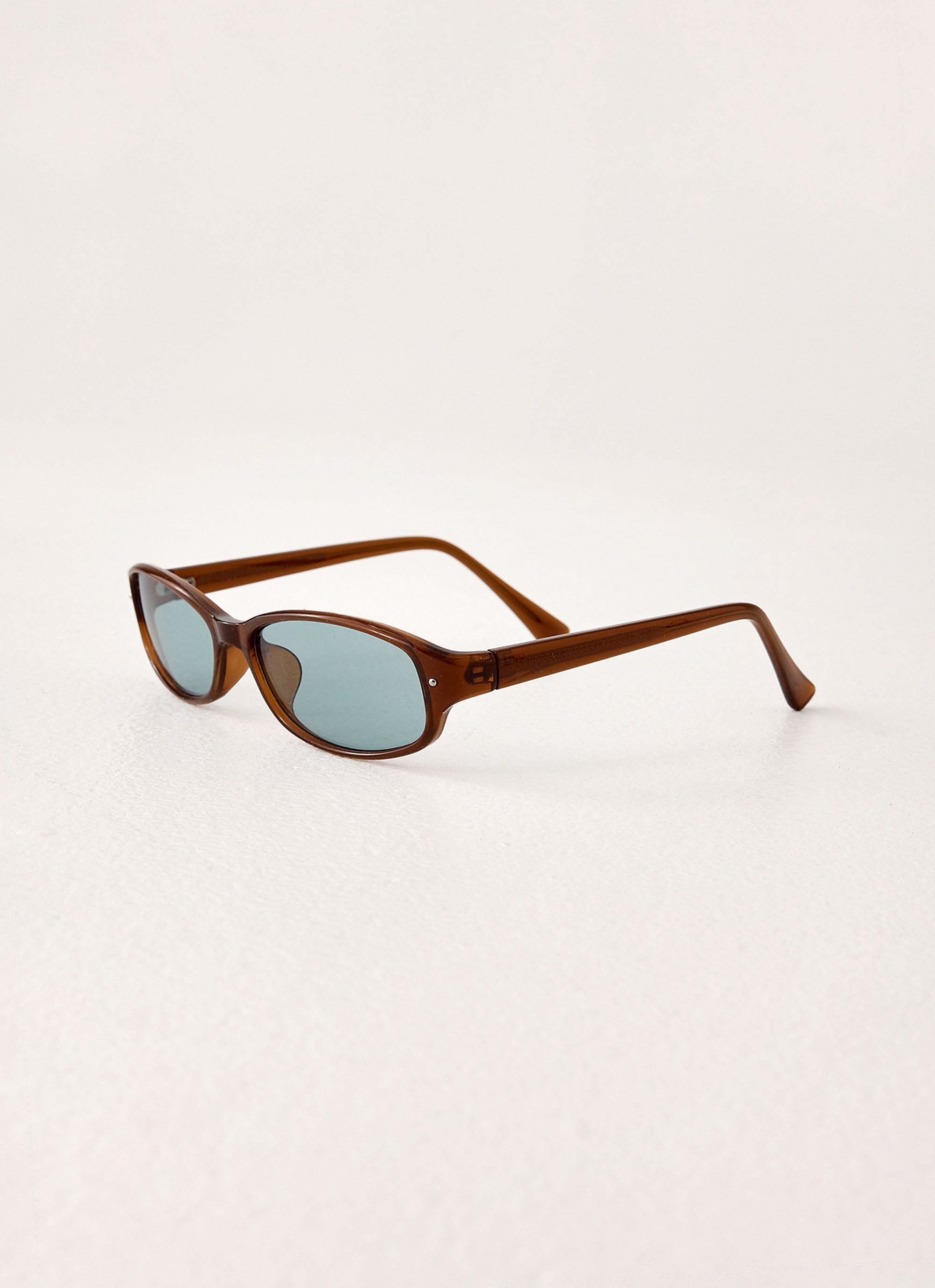 Kiss & Tell Sunglasses - Brown