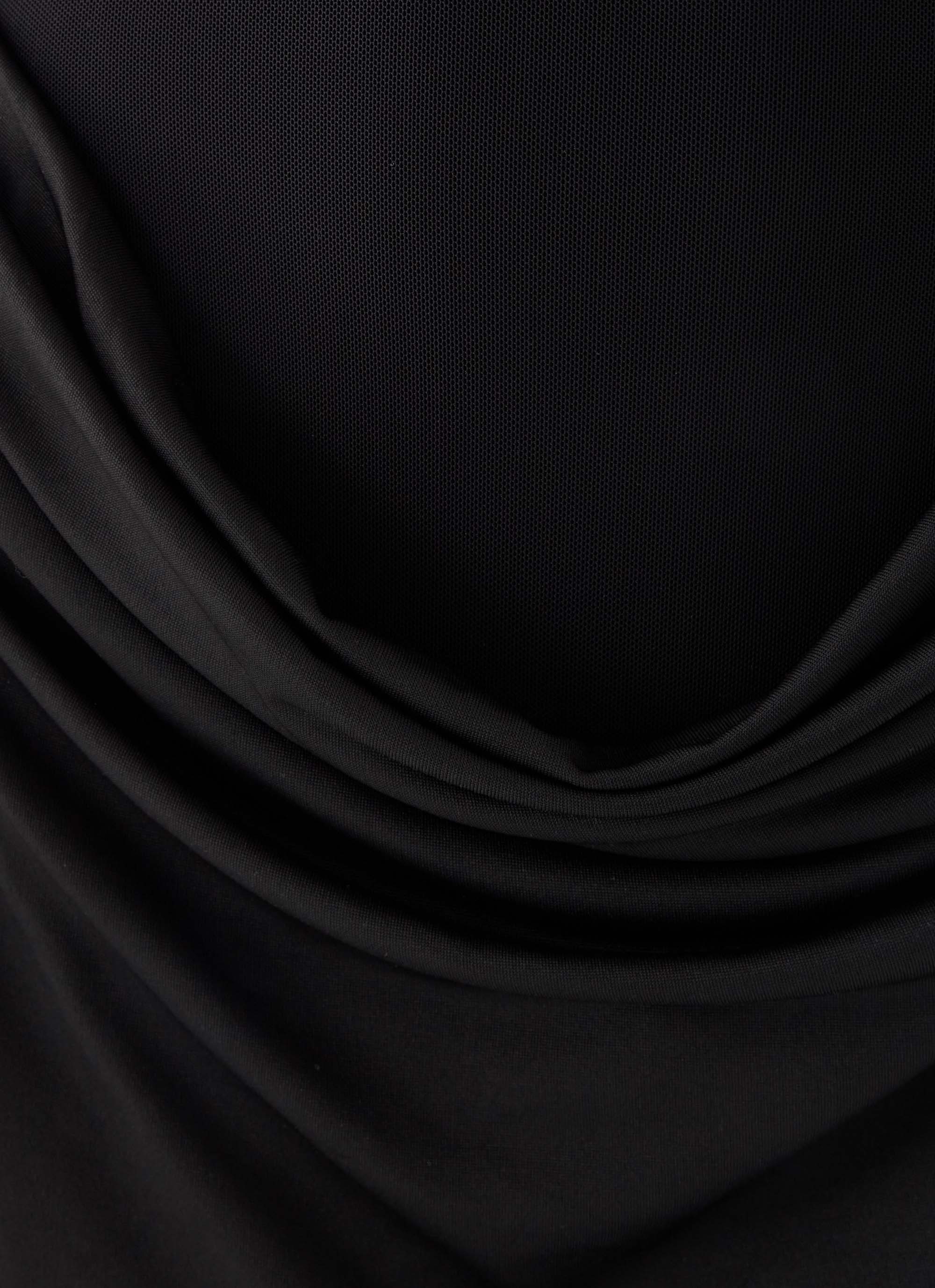 Liloura Maxi Dress - Black