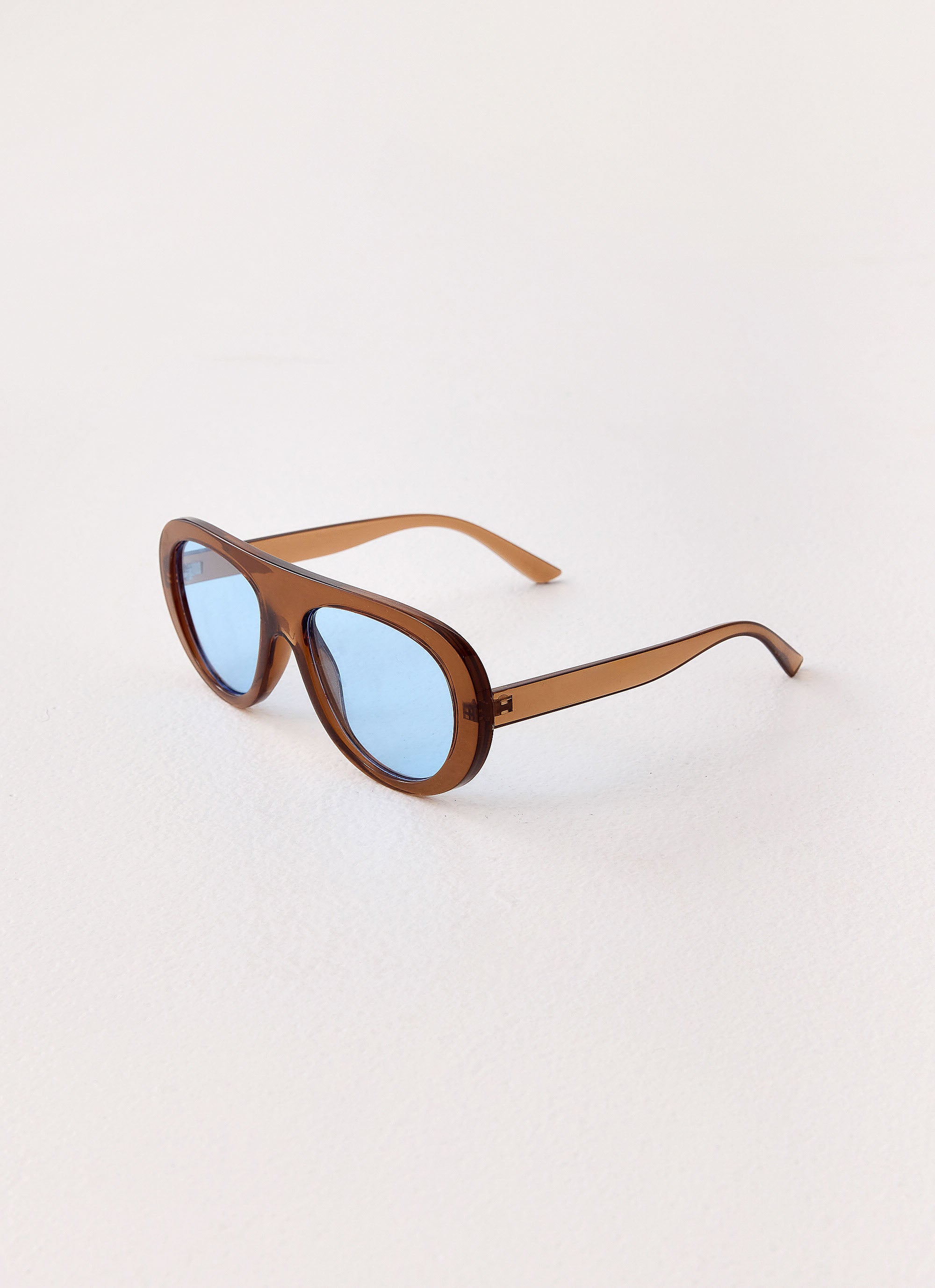 Sunburn Shades Sunglasses - Brown